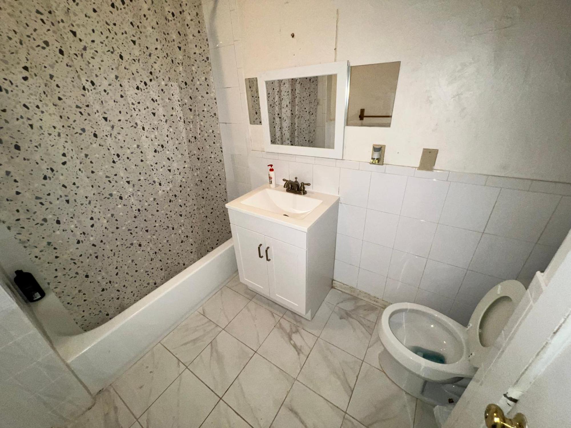Private Bedroom Near Boston Bagian luar foto